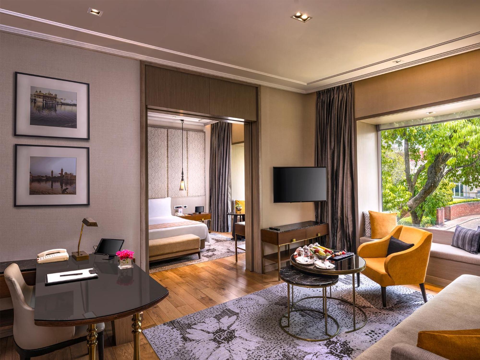 Welcomhotel By Itc Hotels, Raja Sansi, Амритсар Екстериор снимка